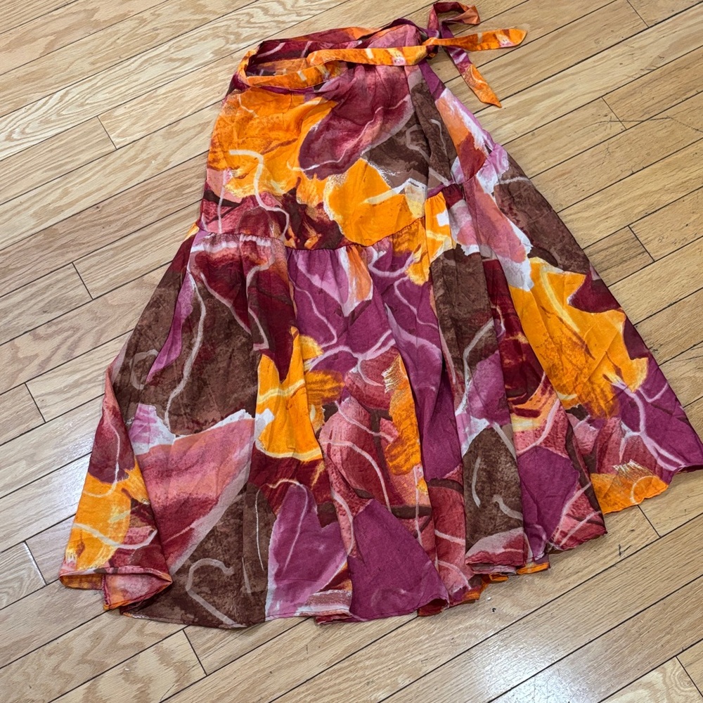 Truth Floral Women's Wrap Skirt in Multicolor